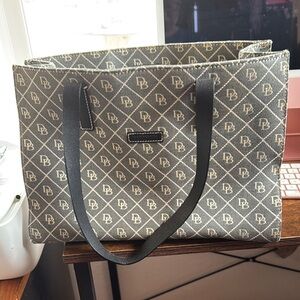 Dooney & Bourke Black and Gray Shoulder Bag